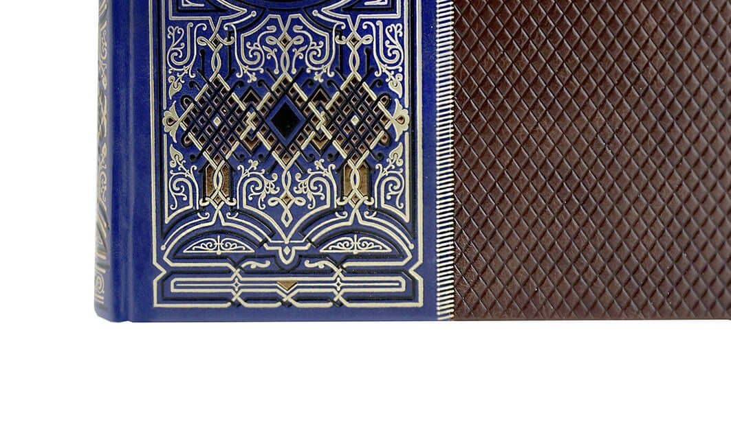 История русской адвокатуры. Книга в коллекционном кожаном инкрустированном переплете ручной работы с окрашенным и золоченым обрезом и многоцветным тиснением. Синяя. — Иосиф Владимирович Гессен (2)